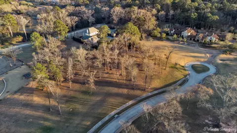 415 Mission Ridge Ct, Shreveport, LA 71106