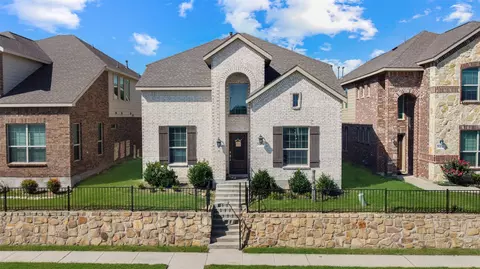 5418 Riverwalk Pkwy, Garland, TX 75040