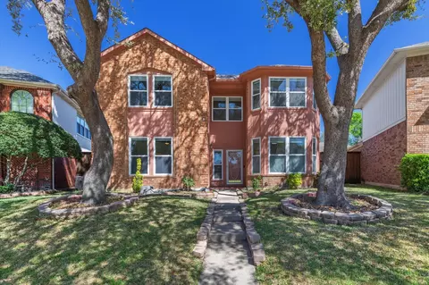 2151 Falcon Ridge Dr, Carrollton, TX 75010