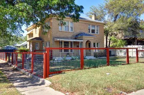 2844 Travis Ave, Fort Worth, TX 76110
