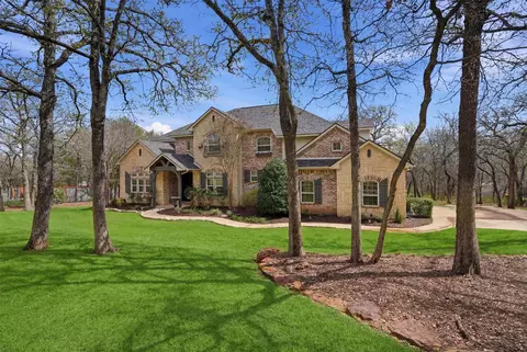 9651 Yellow Rose Ln, Pilot Point, TX 76258
