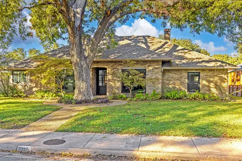 9027 Gunnison Dr, Dallas, TX 75231