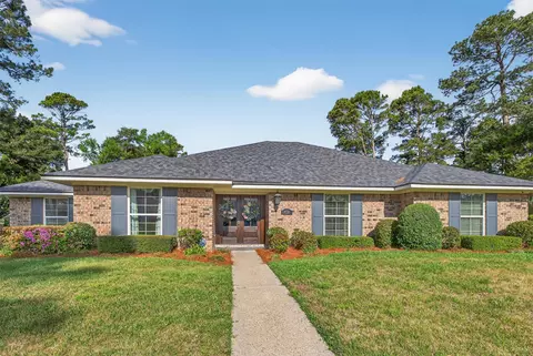 8726 E Wilderness Way, Shreveport, LA 71106