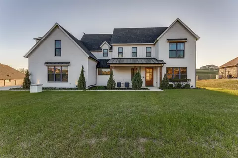 12440 Bella Vineyard Dr, Fort Worth, TX 76126