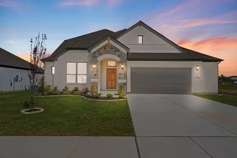 1936 Nightfall Dr, Venus, TX 76084