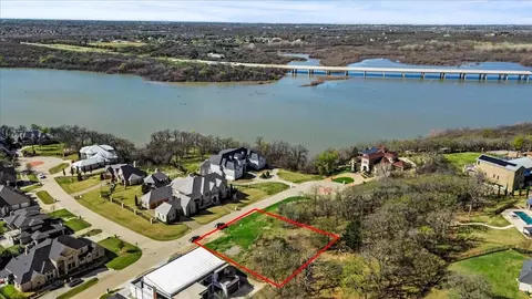 2309 Oak Blf, Corinth, TX 76210