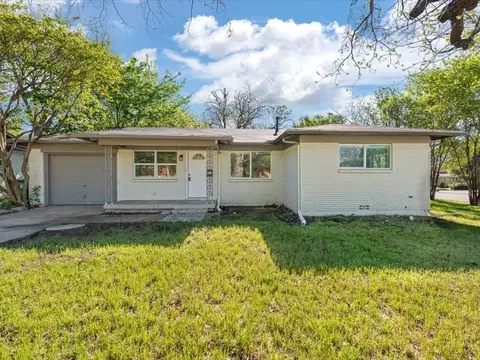 5200 Mcquade St, Haltom City, TX 76117