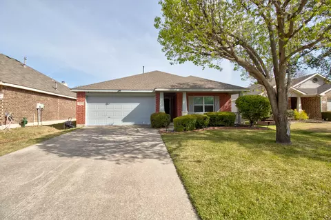 9004 Warren Dr, Mckinney, TX 75071