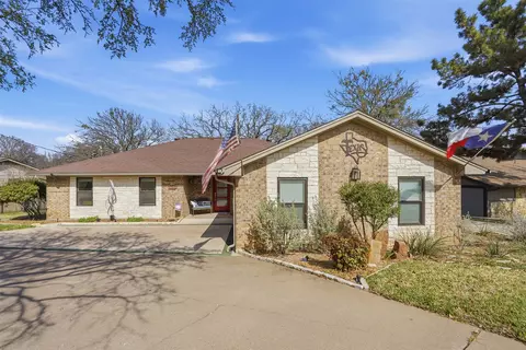 4705 Cimmaron Trl, Granbury, TX 76049