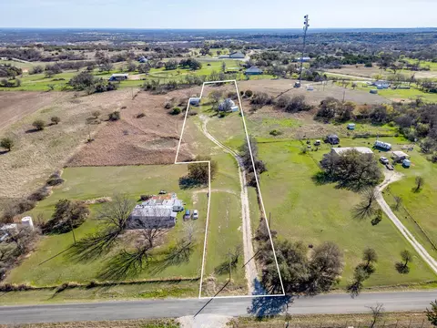 320 Windy Hill Ln, Springtown, TX 76082