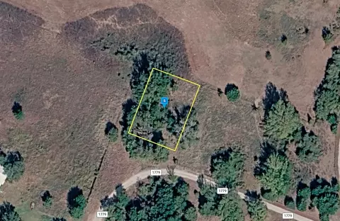 150 Co Rd 1779, Sunset, TX 76270