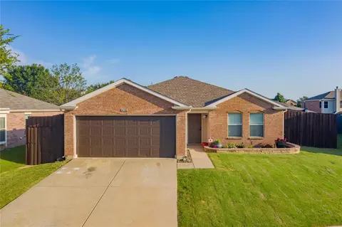 4005 Tuscany Ct, Argyle, TX 76226