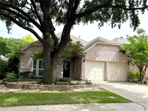 3789 Lakeway Ct, Addison, TX 75001