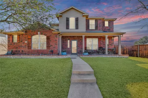 1984 Newport Dr, Lancaster, TX 75146