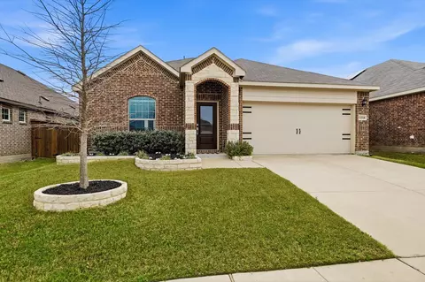 11416 White River Dr, Aubrey, TX 76227