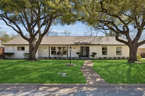 9918 Ila Dr, Dallas, TX 75220