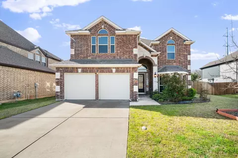 320 Calhoun St, Glenn Heights, TX 75154