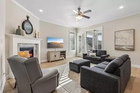 624 Ambrose St, Fort Worth, TX 76131