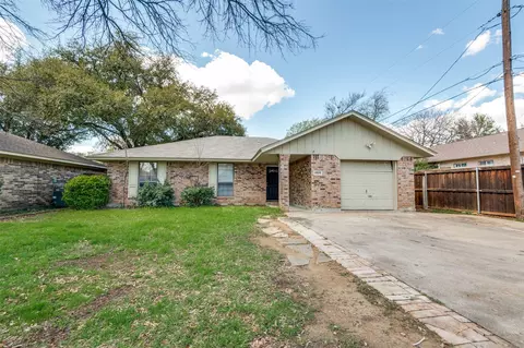 1805 Etain Rd, Irving, TX 75060