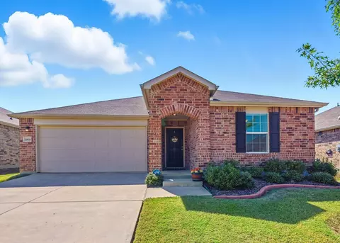 1508 Vernon Dr, Aubrey, TX 76227