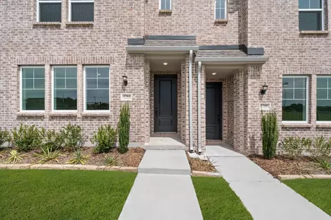 5704 Lakeview Dr, Watauga, TX 76148