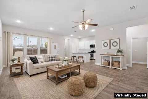 576 Spruce Trl, Forney, TX 75126