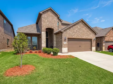 3061 Bella Lago Dr, Fort Worth, TX 76177