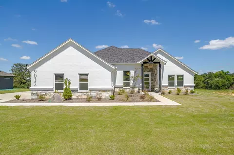9012 Valley Oak Ct, Springtown, TX 76082