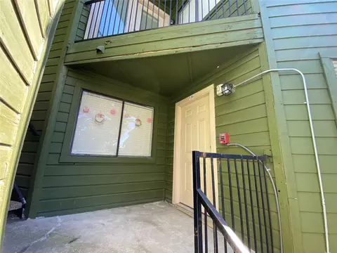 9831 Walnut St #P208, Dallas, TX 75243