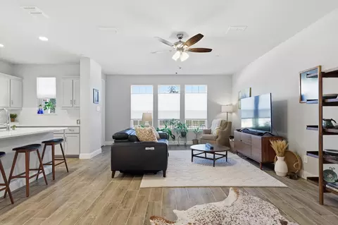 6092 Bursey Rd, Watauga, TX 76148