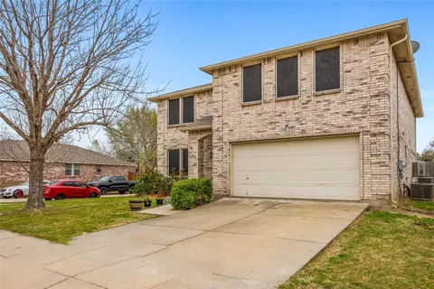 1856 Lariat Dr, Justin, TX 76247