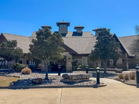 8441 Carnegie St, Cleburne, TX 76033 photo 7