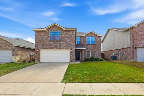 2152 Valley Forge Trl, Fort Worth, TX 76177