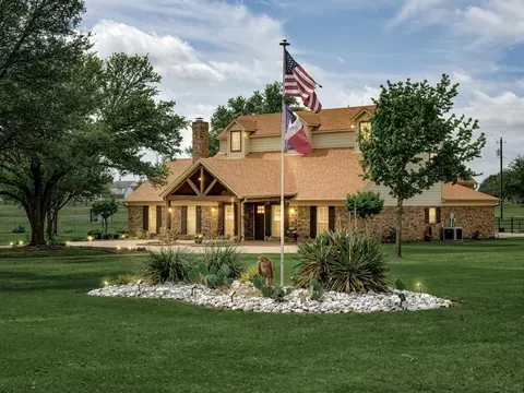 222 Bayne Rd, Haslet, TX 76052