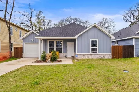 6106 Chickasaw Dr, Mabank, TX 75156
