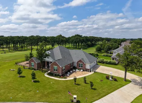 18076 Country Club Dr, Kemp, TX 75143