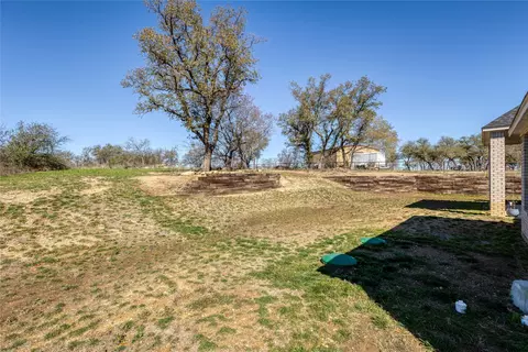 Exterior - 1041 Tex Ln, Springtown, TX 76082 photo 8 of 8