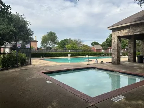 622 Hugh Walker Dr, Mesquite, TX 75149