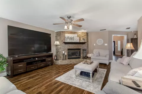 Living - 3410 Juniper Ct, Rowlett, TX 75088 photo 2 of 3