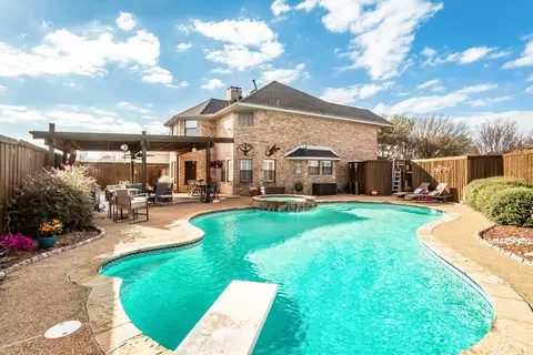Exterior - 3410 Juniper Ct, Rowlett, TX 75088 photo 7 of 9