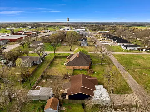 View/Area - 204 N 3rd St, Celeste, TX 75423 photo 1 of 1
