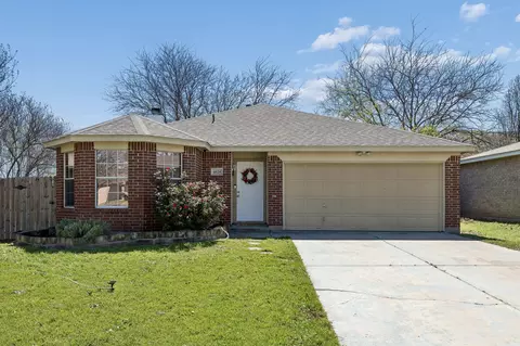 4628 Brimstone Dr, Fort Worth, TX 76244