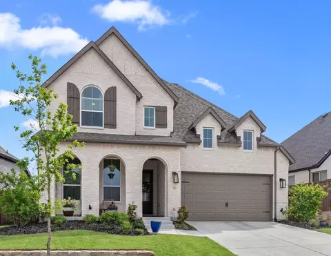 1748 Boxwood Row Dr, Aubrey, TX 76227