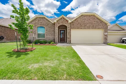 1034 Manuel Dr, Rockwall, TX 75087