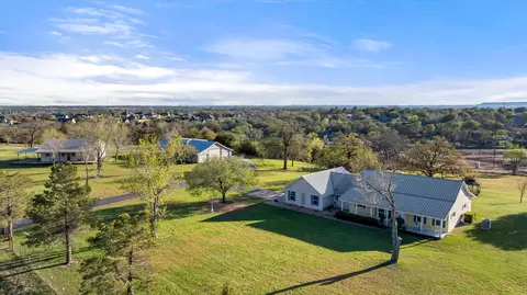 3100 Durant Ct, Granbury, TX 76049