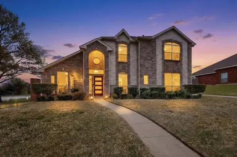 1200 Ashford Dr, Desoto, TX 75115
