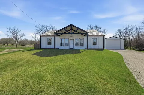 116 Valley Ridge Ct, Runaway Bay, TX 76426