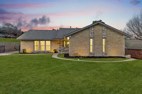 2317 Gibbs Williams Cir, Dallas, TX 75224