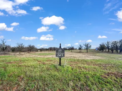 108 Rona Ln, Weatherford, TX 76088