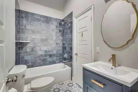 Bath - 1820 Ann St, Celina, TX 75009 photo 3 of 5